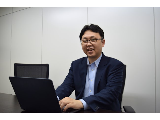 <エンジニア/男性45歳>今の現場は半年ほどになりますが、在宅と現場出社を状況に応じて柔軟に切り替えながら仕事できています。
休暇や休憩時間についても各個人に合わせて配慮してもらえる働きやすい会社です。