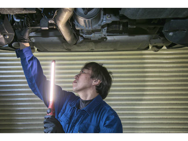 整備士歴30年以上。入社の最大の理由は、業界では珍しい「日曜日が休み」であることと、通勤のしやすさ。家族との時間が作りやすくなったことが本当に良かったと思います。