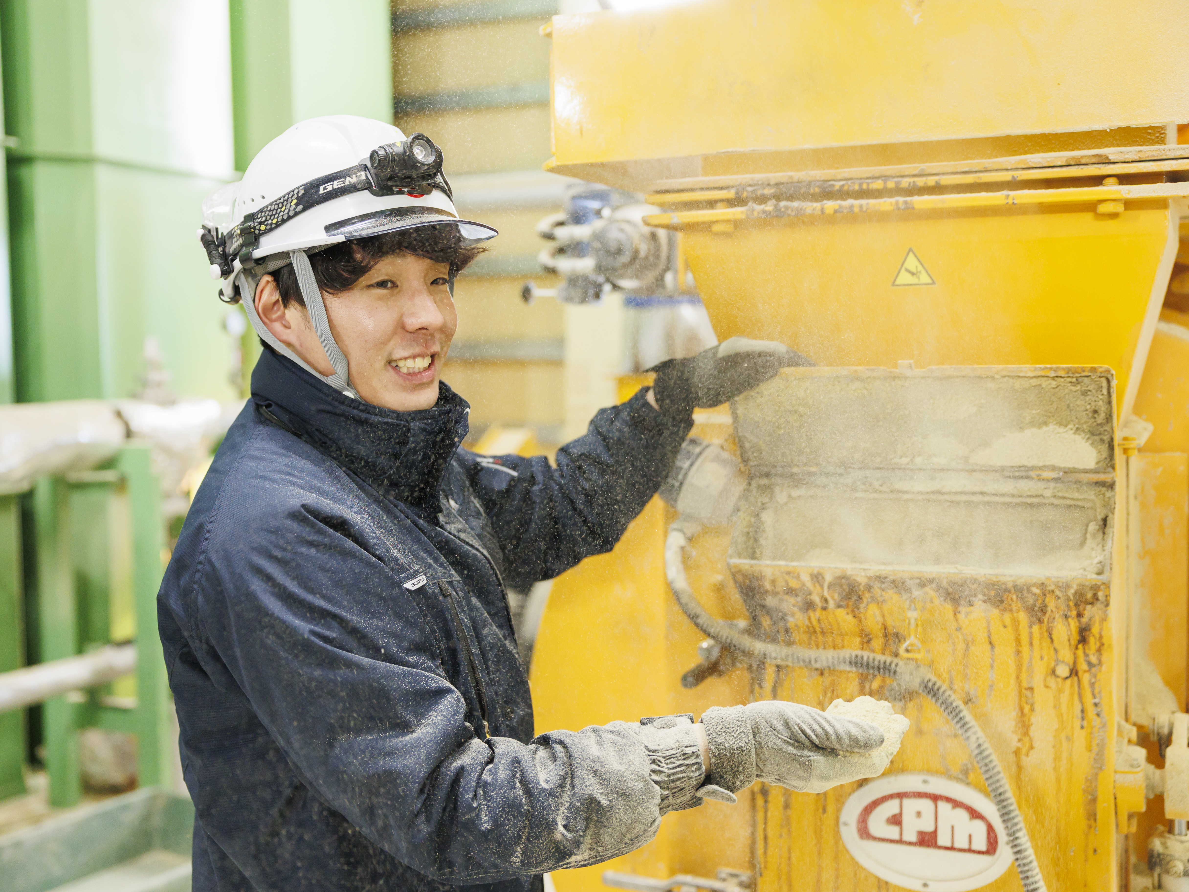 飼料工場ってどんなとこ？
ジョブキタ取材班が潜入スペシャルリポート！（後編）