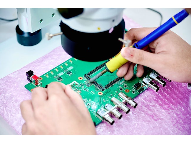 【オープンな社風です】業績を社内に公開し、会社の今が手に取るようにわかるのも弊社の特徴。売上・利益を自分事として捉えられ、社内の風通しの良さが、定着率の高さの秘訣です。