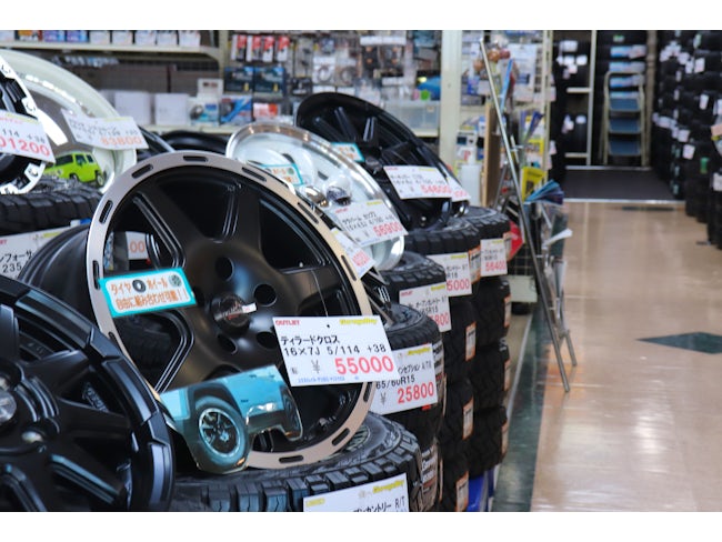 車好き必見・いっぱい展示してます!