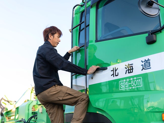 【資格取得制度有】
免許や資格を取得して手に職をつけたり、スキルアップとして職域をひろげていくことが可能!「〇〇の機械に乗りたい」「〇〇の作業がしたい」など希望に寄り添い、挑戦を応援します。