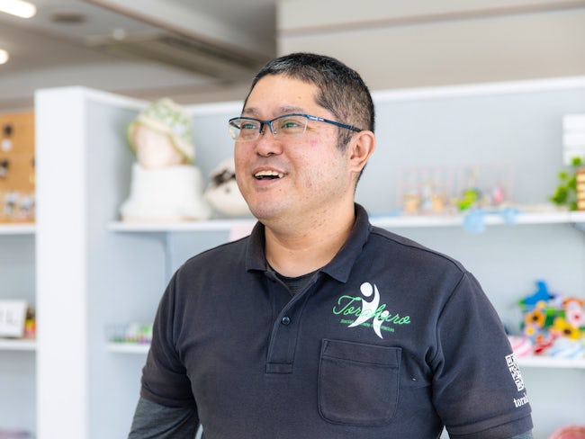 グループホーム支援スタッフ 山本圭太 43歳