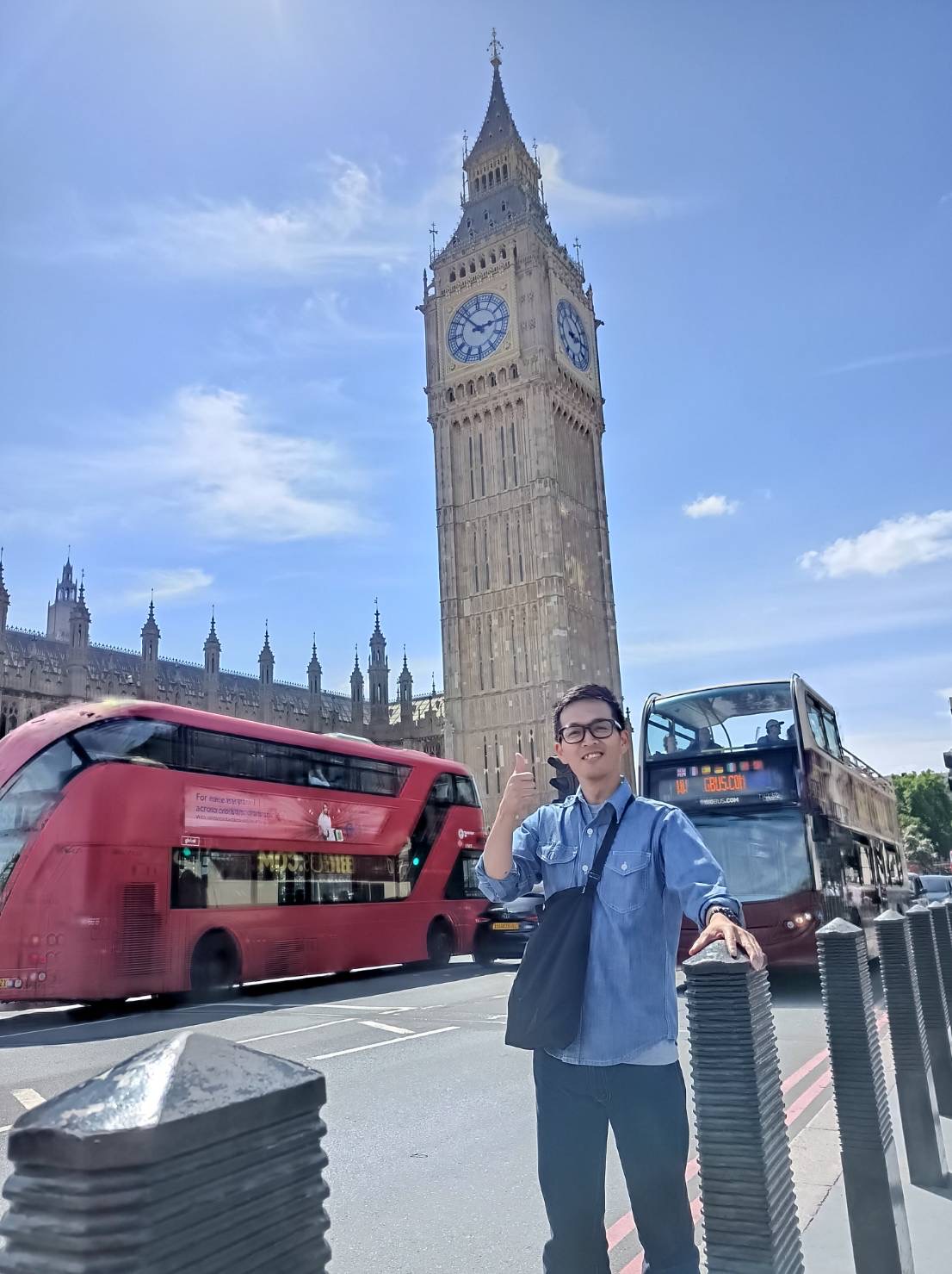 【澤田より】前回の海外出張ではドイツへ行き、今回はイギリスのロンドンへ。英語の勉強を会社でさせていただいているので、以前よりかなり話せるようになり、英会話に自信がつきました。次はアメリカへ行きます！