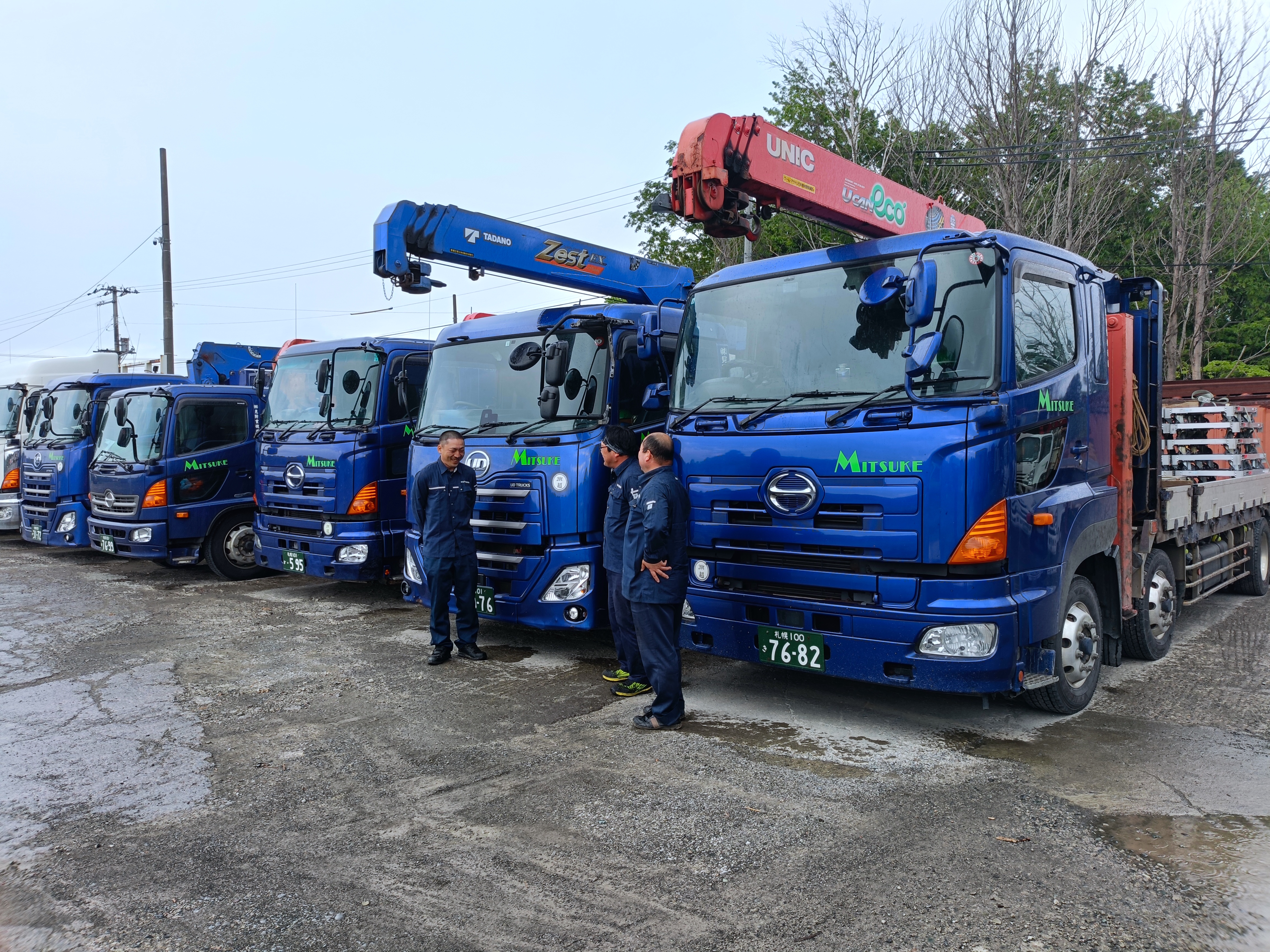 異業種からスタートする方､当社で練習し大型車デビューする方など当社は新境地にチャレンジする方を応援します！家族のため頑張りたい､仲間と気持ちよく働きたいという方､お待ちしています｡