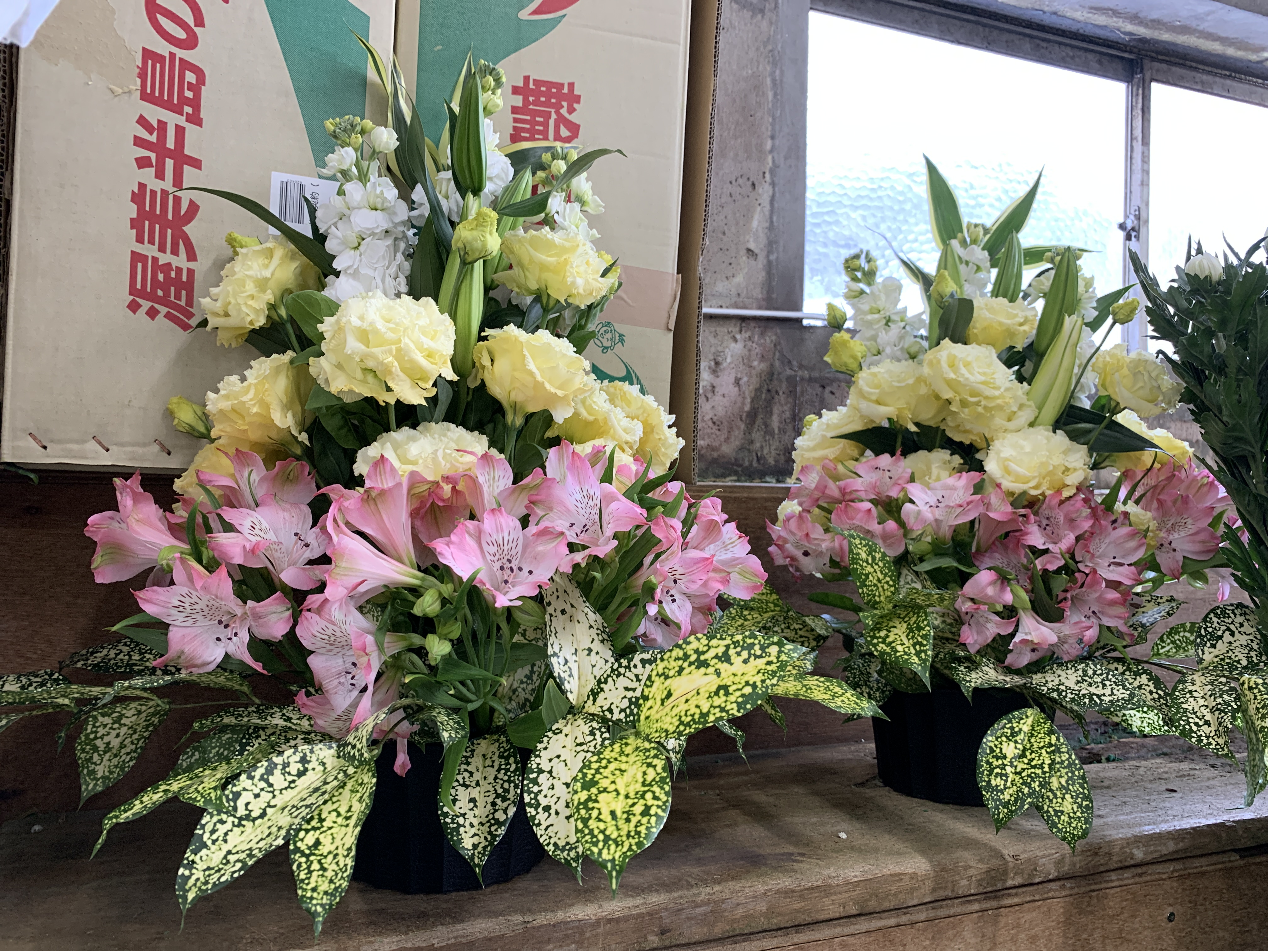 社長は誰よりも働く人で、職人中の職人ですが、とても話しやすく優しいです。人情味のあふれる方で、社員の体調も気にかけてくれたり、社員がプライベートでも大変な時は全力でサポートしてくれます。by Hさん