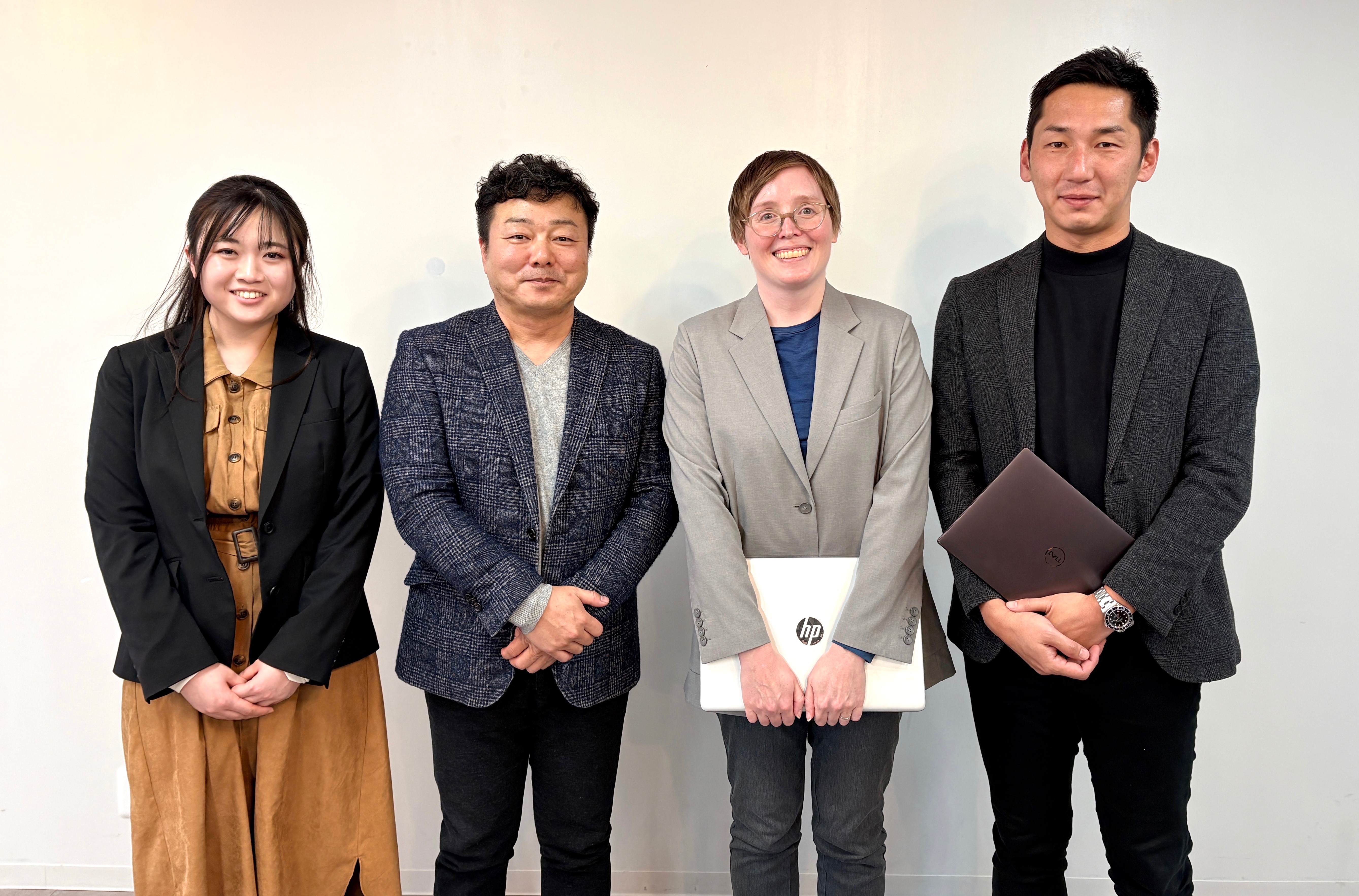 転職活動はエネルギーを使う。だから当社では、社内でのジョブチェンジも可能にしています。技術職から営業職へ、技術職からマーケティング職へ、得意を活かせる仕事に、転職することなくチャレンジできます。