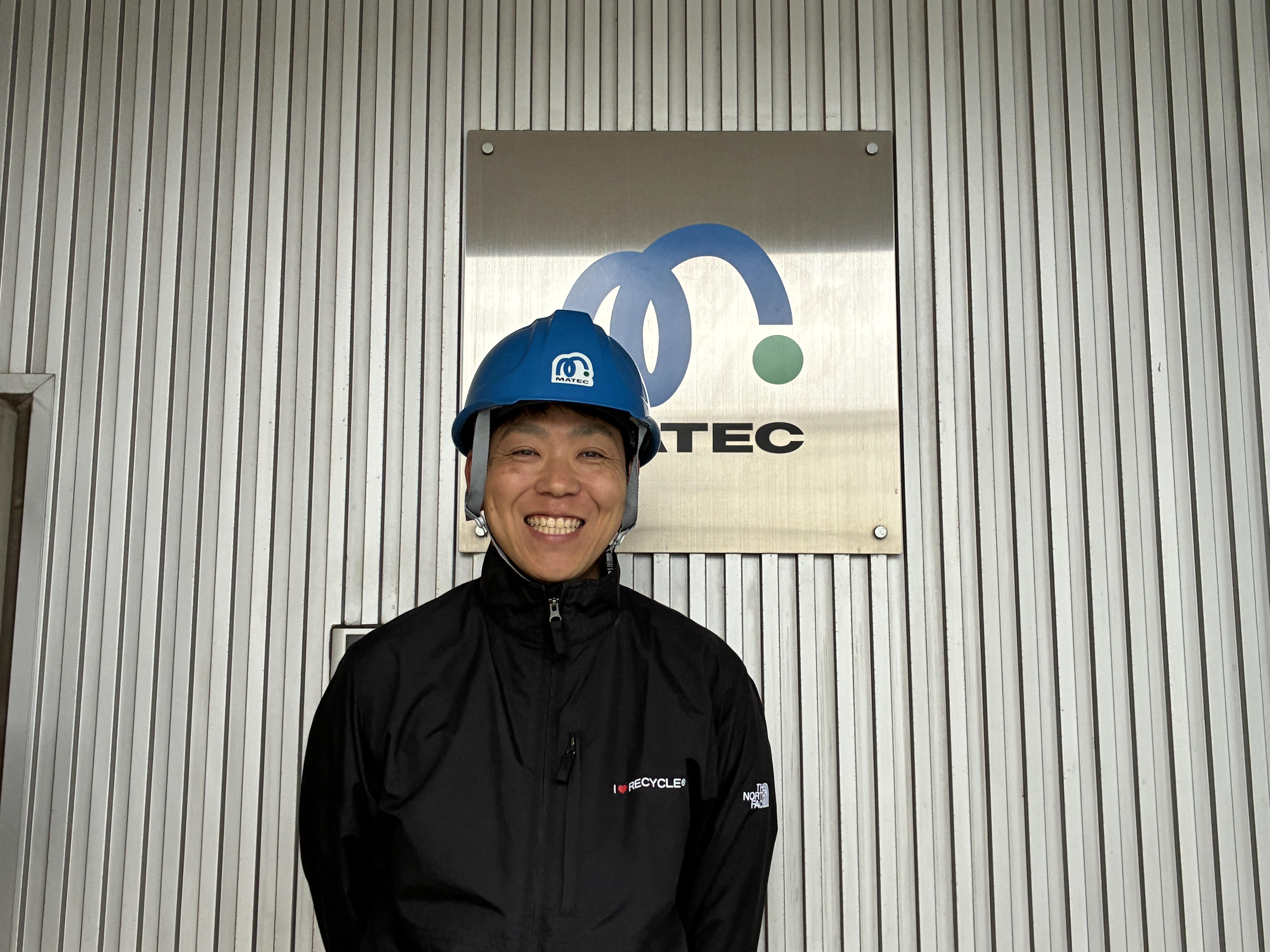 髙橋さん＜入社13年目／重機オペレーター＞