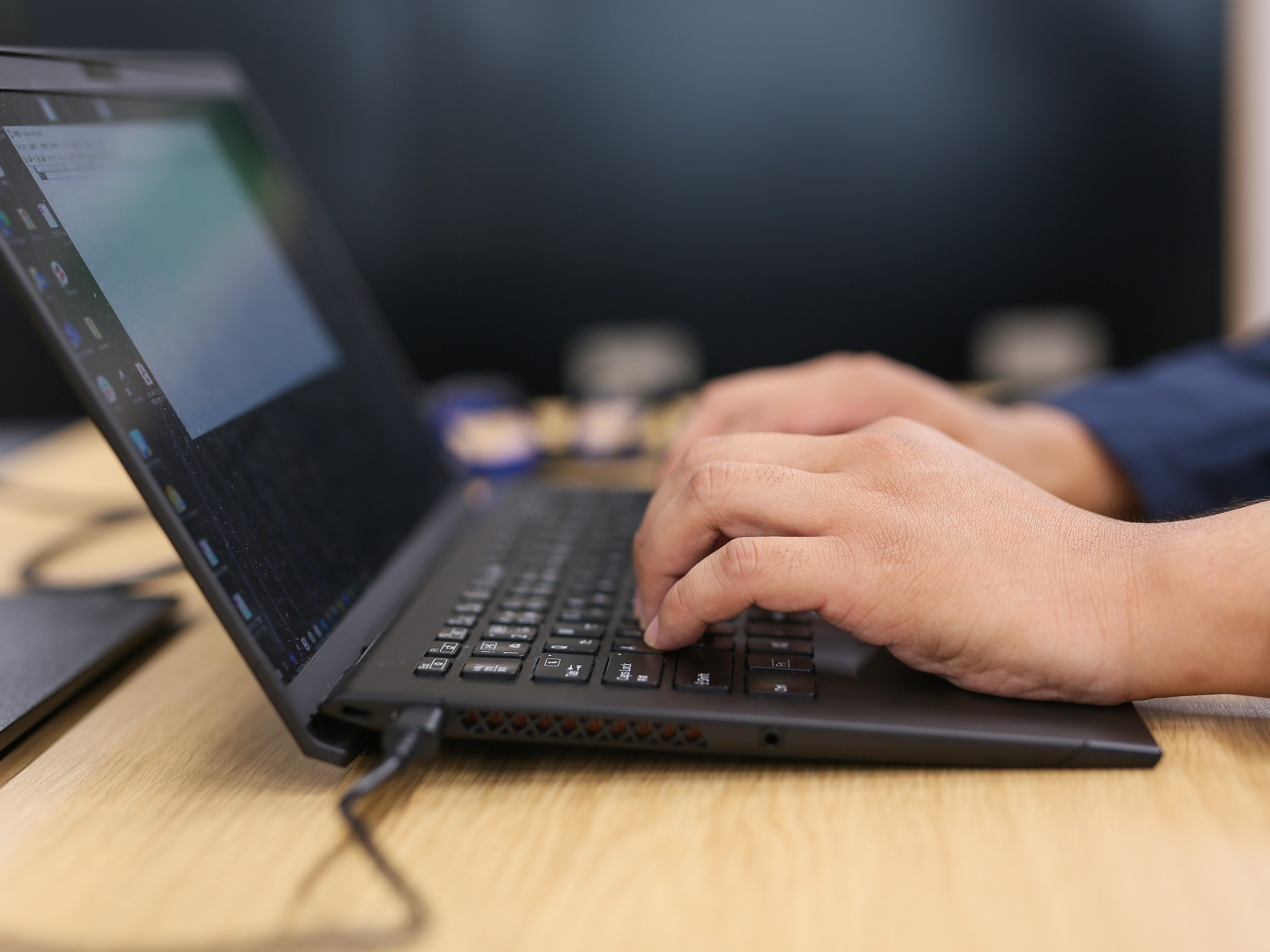 UIターンの他、現在は札幌にお住まいで「将来東京に出ることに関心がある方」「いきなり東京にでることは抵抗ある方」も応援。札幌で勤務したい方も、後々は札幌・東京の拠点を選ぶこともできます。