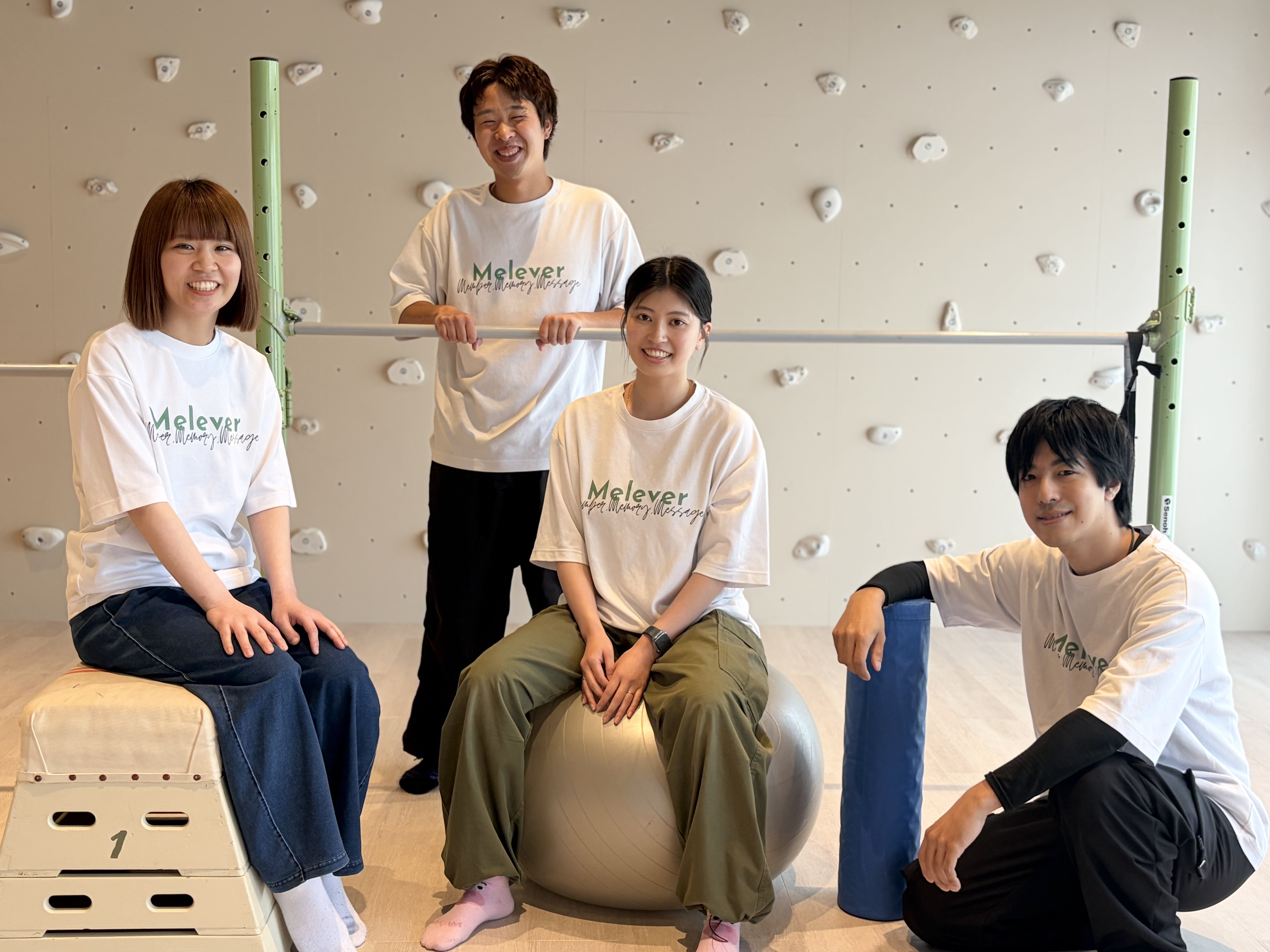 日曜・祝日は定休で、休日希望は叶いやすくプライベートとの両立もしやすい環境です。ご家族との時間を大切にしたり、友達と会えたり、旅行に行ったり、体調管理もしやすい勤務形態です。