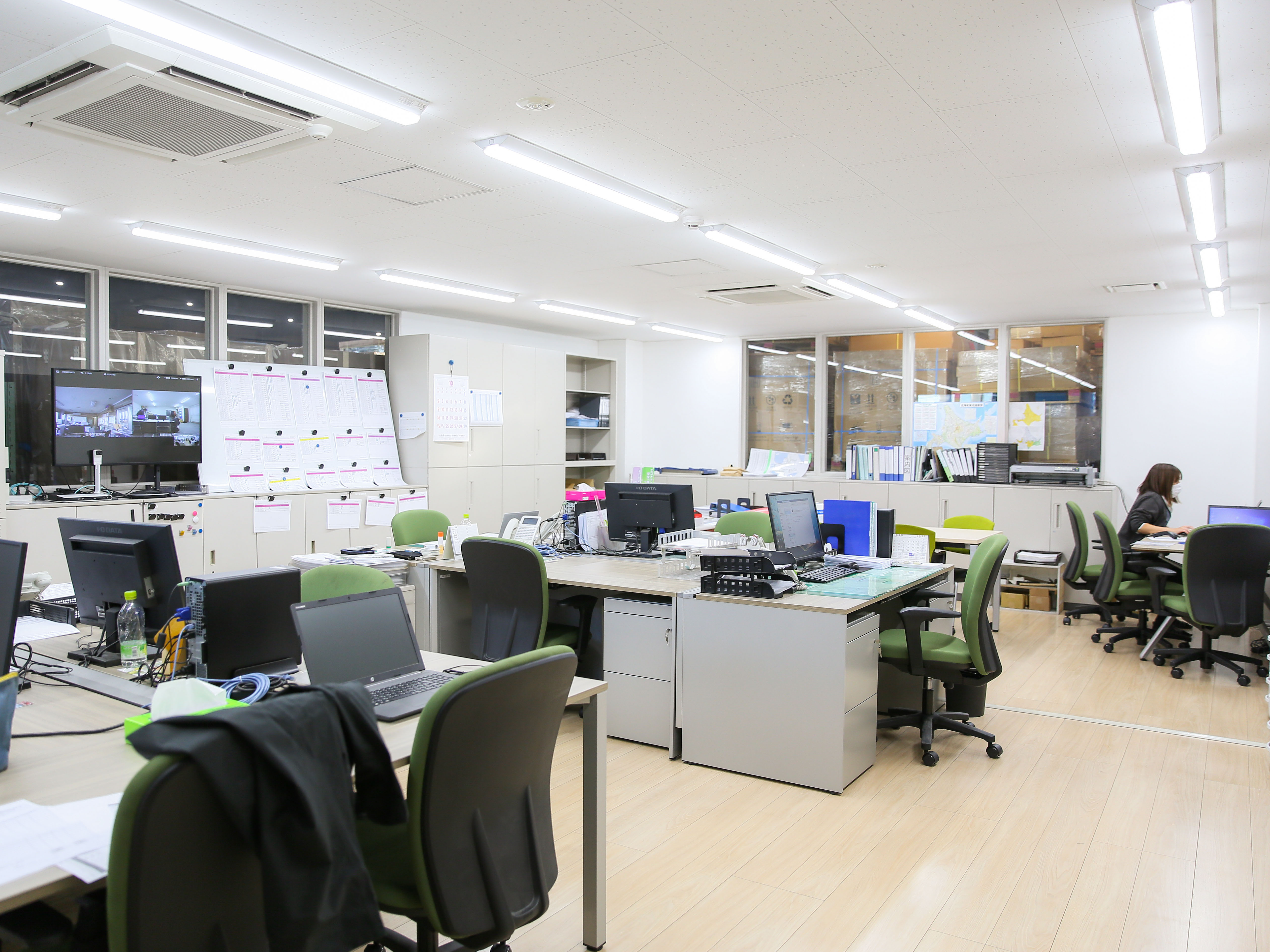 売上が伸びている分、頑張ってくれる社員にしっかり還元するというのが社長の考え方。待遇だけではなく、オフィスの環境や社員の資格取得支援など、より良い会社づくりのためにできることは惜しみません。